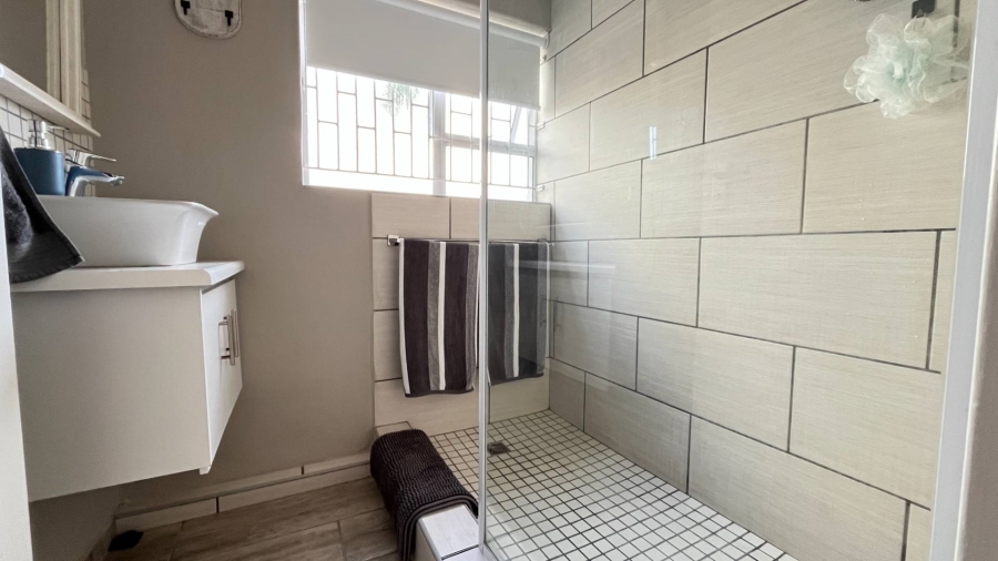 2 Bedroom Property for Sale in De Bakke Western Cape